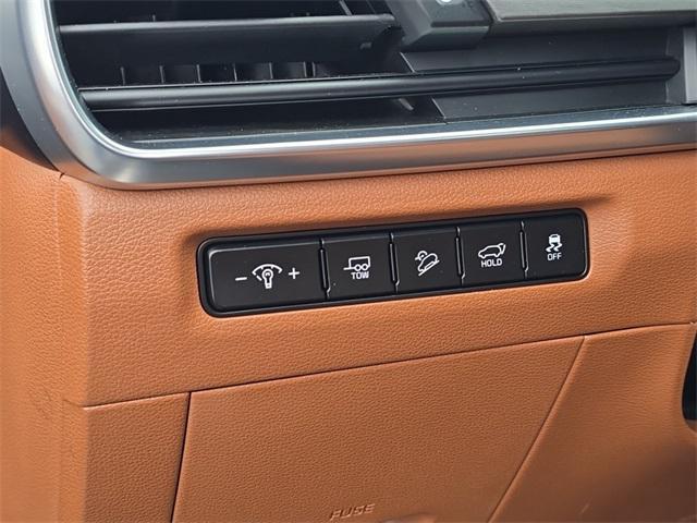 used 2024 Kia Telluride car, priced at $42,898