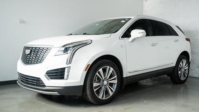 used 2022 Cadillac XT5 car, priced at $34,743