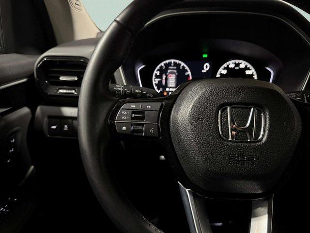 used 2025 Honda Pilot car, priced at $45,492