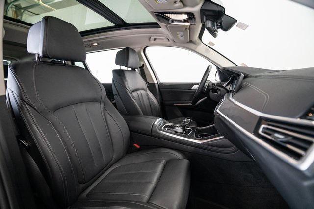 used 2022 BMW X7 car, priced at $54,998