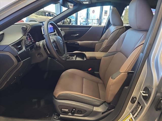 new 2025 Lexus ES 350 car, priced at $47,250
