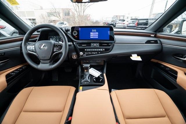 new 2025 Lexus ES 350 car, priced at $46,285