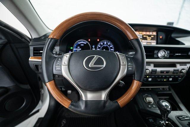 used 2013 Lexus ES 300h car, priced at $13,999