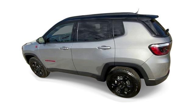 new 2024 Jeep Compass car, priced at $38,585