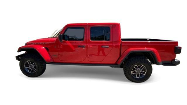 new 2024 Jeep Gladiator car, priced at $69,405