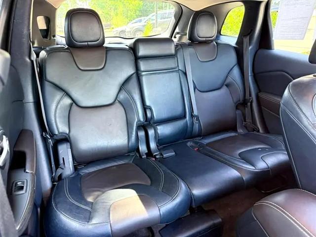 used 2014 Jeep Cherokee car, priced at $7,950
