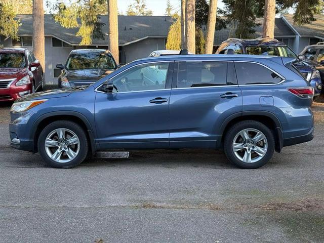 used 2015 Toyota Highlander car, priced at $15,850