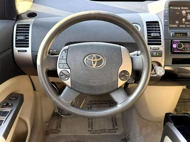 used 2007 Toyota Prius car, priced at $5,950