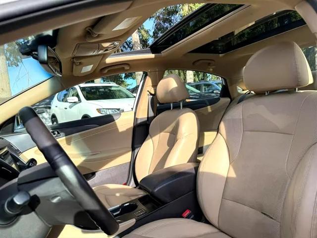 used 2014 Hyundai Sonata Hybrid car, priced at $7,950