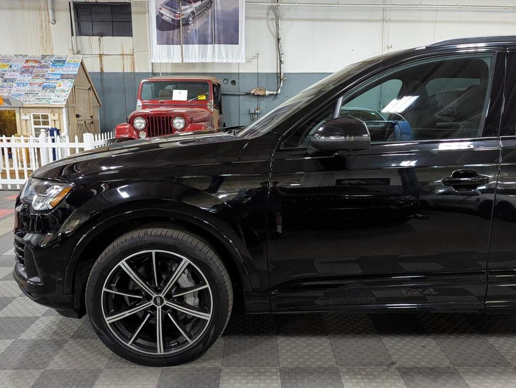 used 2022 Audi Q7 car, priced at $49,990