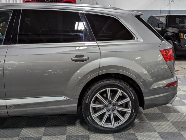 used 2017 Audi Q7 car, priced at $22,000