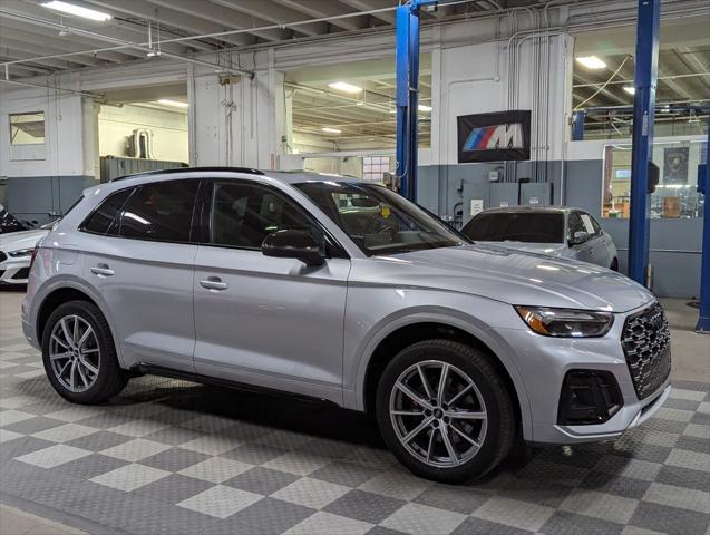 used 2021 Audi SQ5 car, priced at $38,900