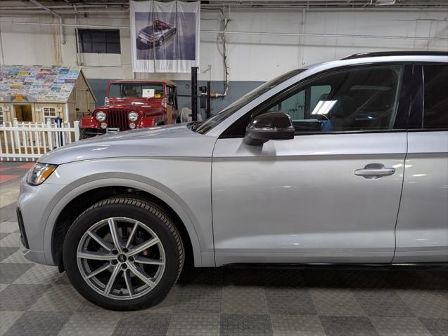 used 2021 Audi SQ5 car, priced at $37,000