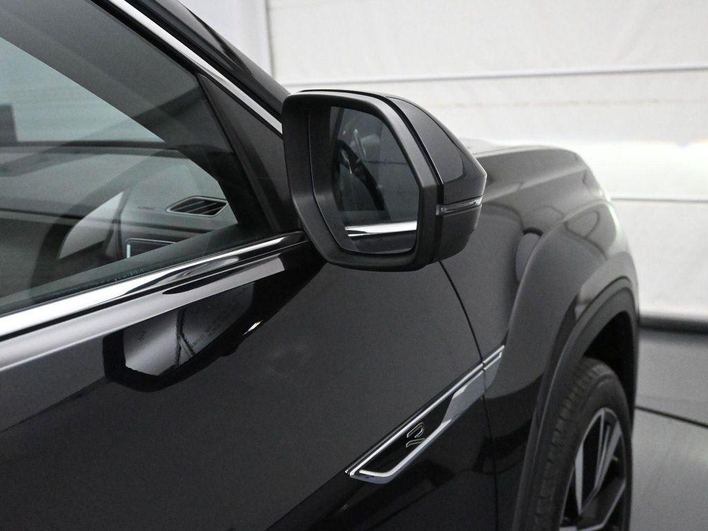 used 2024 Volkswagen Atlas car, priced at $38,488