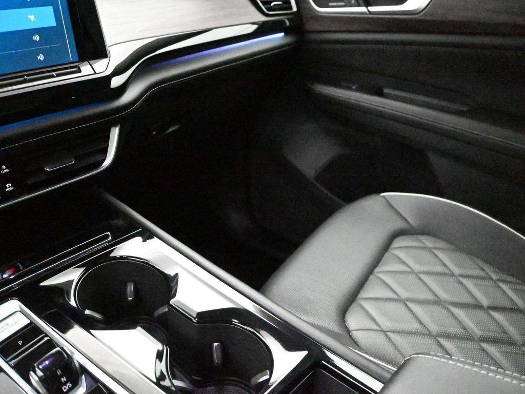 used 2024 Volkswagen Atlas car, priced at $38,488