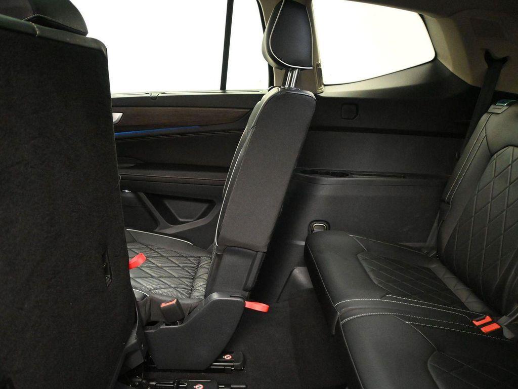 used 2024 Volkswagen Atlas car, priced at $38,488