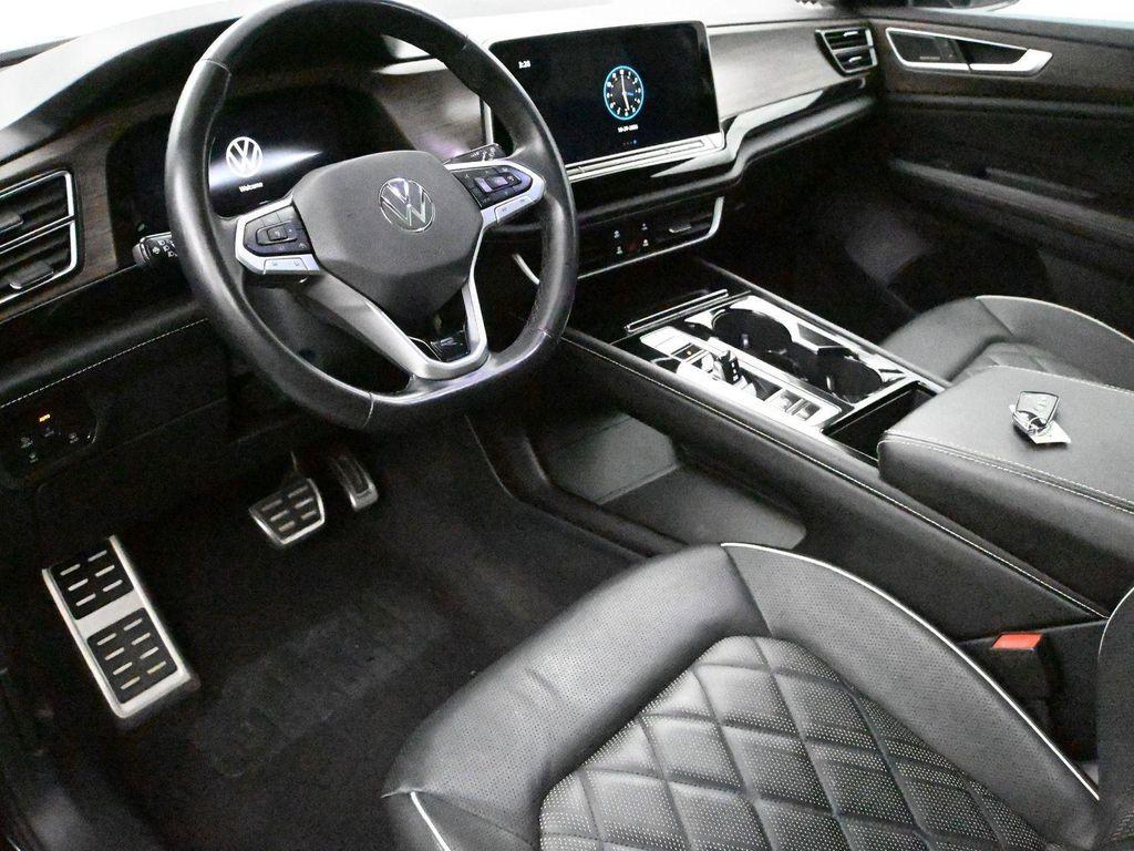 used 2024 Volkswagen Atlas car, priced at $38,488