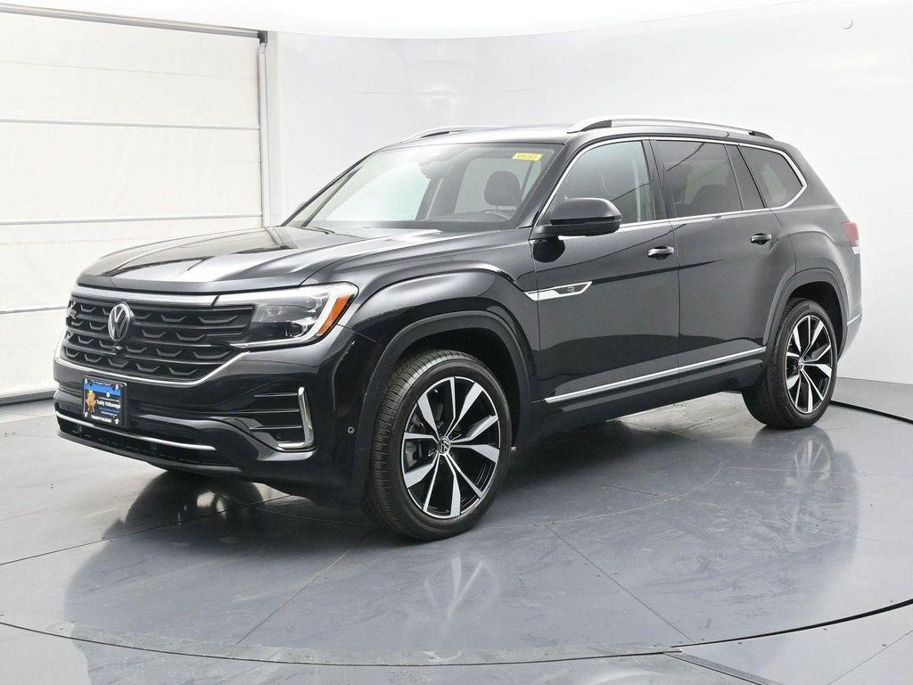 used 2024 Volkswagen Atlas car, priced at $38,488