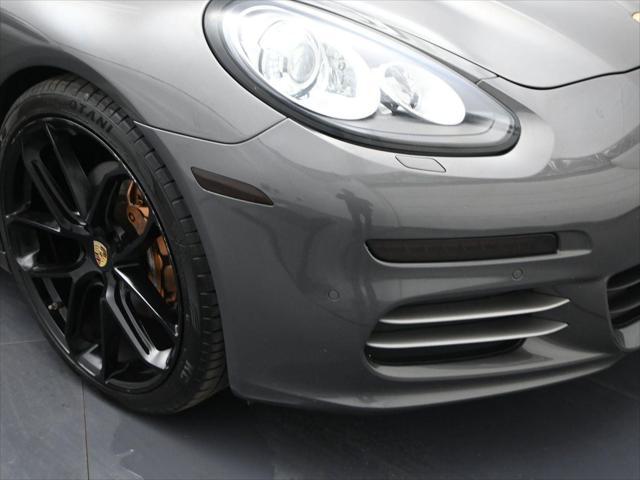 used 2016 Porsche Panamera car