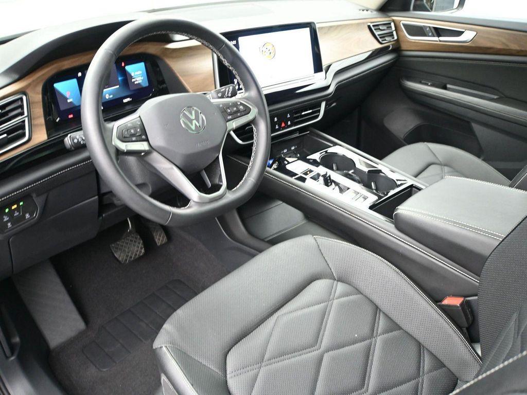 used 2024 Volkswagen Atlas car, priced at $35,488