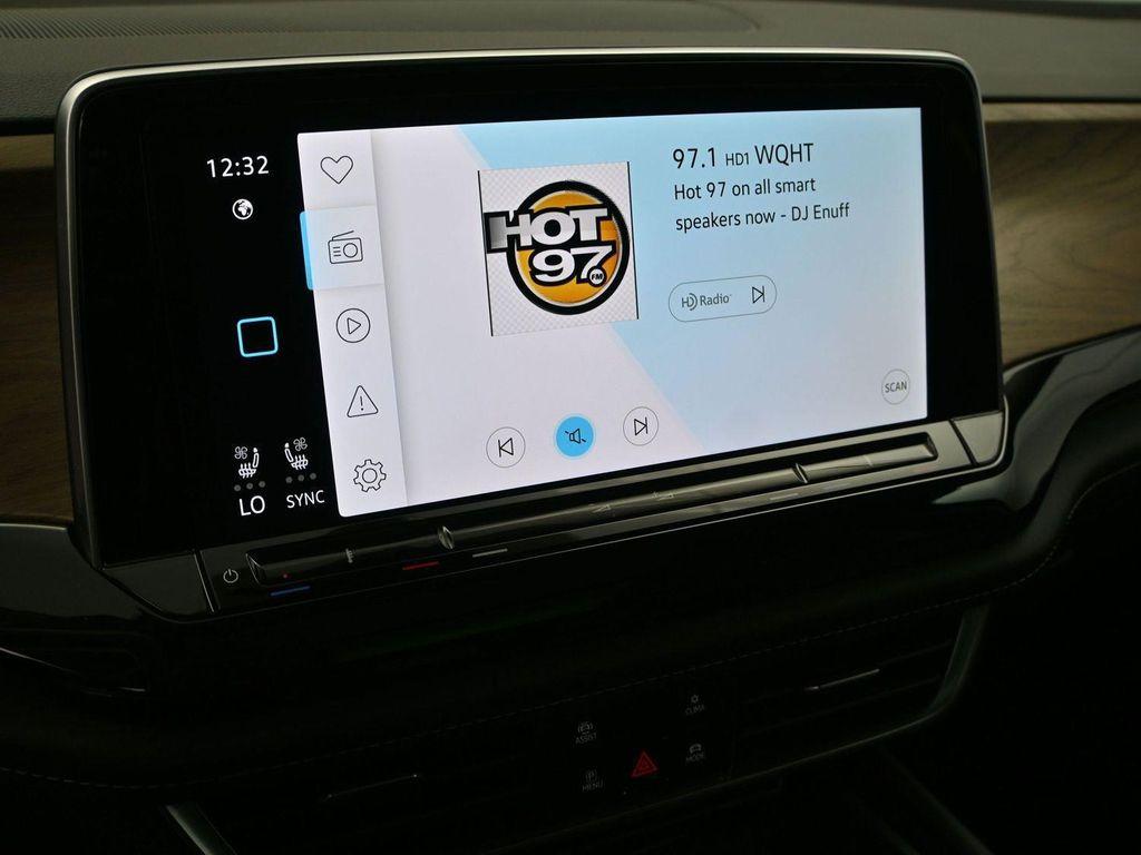used 2024 Volkswagen Atlas car, priced at $35,488
