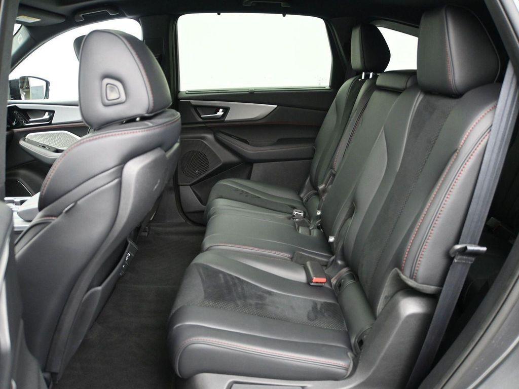 used 2022 Acura MDX car, priced at $38,888