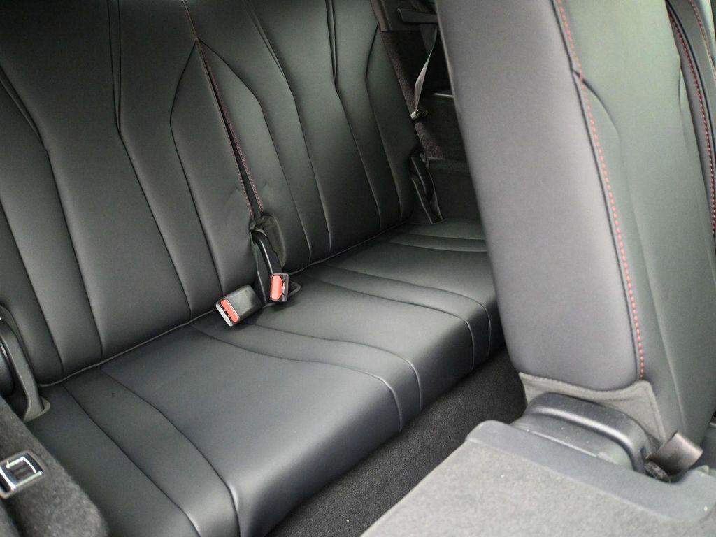 used 2022 Acura MDX car, priced at $38,888