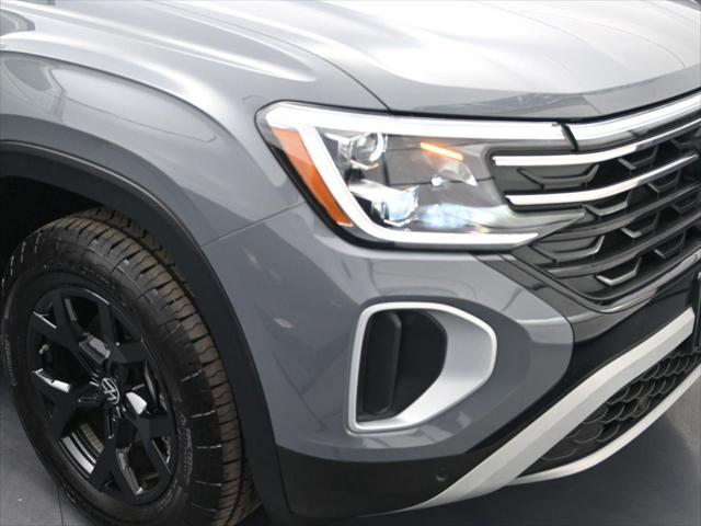 used 2024 Volkswagen Atlas car, priced at $48,888