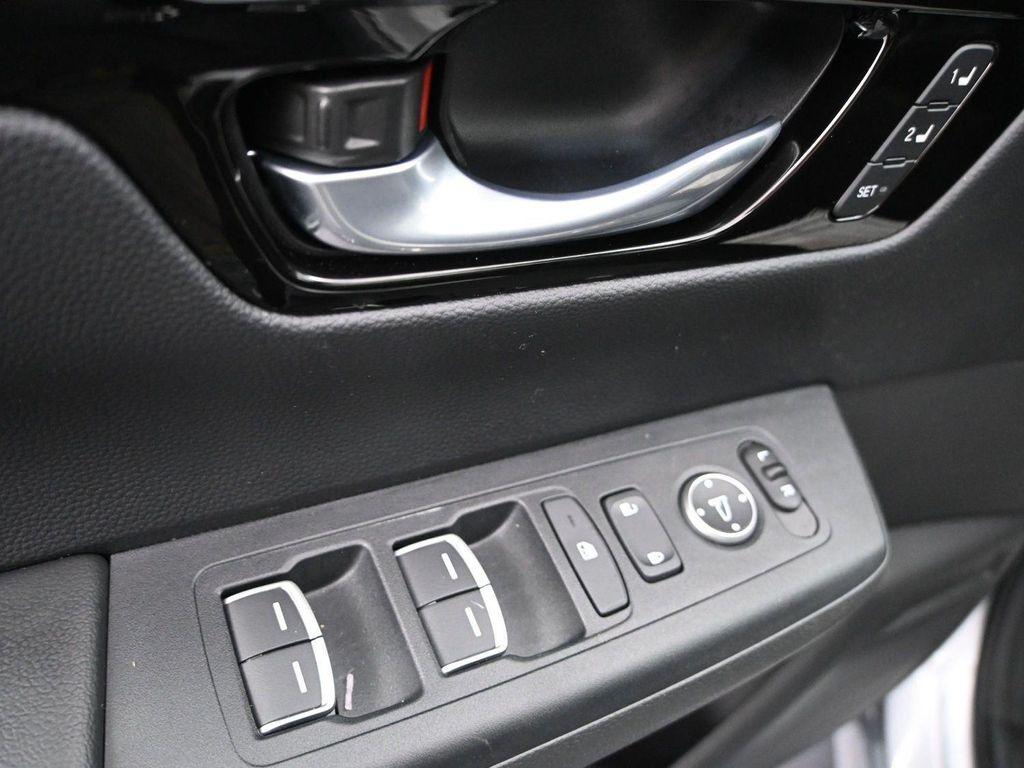 used 2023 Honda CR-V Hybrid car, priced at $34,888