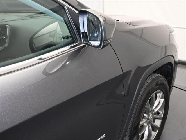 used 2019 Jeep Cherokee car, priced at $20,988