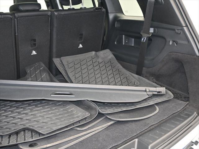 used 2021 Mercedes-Benz GLB 250 car, priced at $28,488