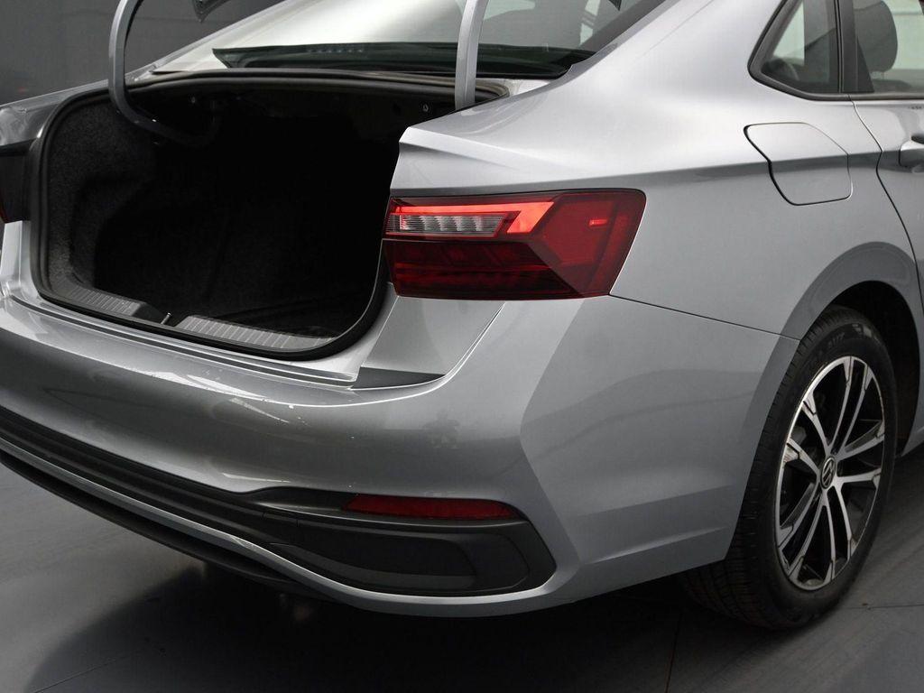 used 2024 Volkswagen Jetta car, priced at $21,580