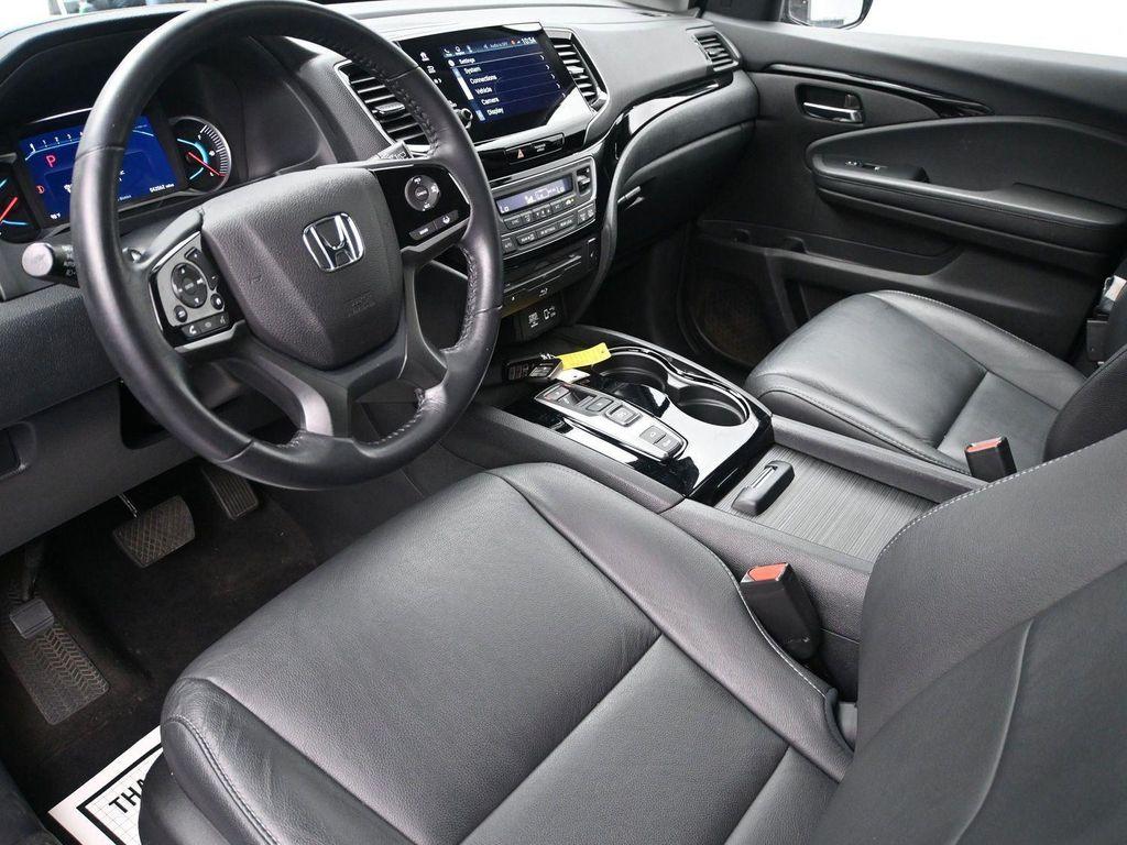 used 2022 Honda Pilot car, priced at $32,880