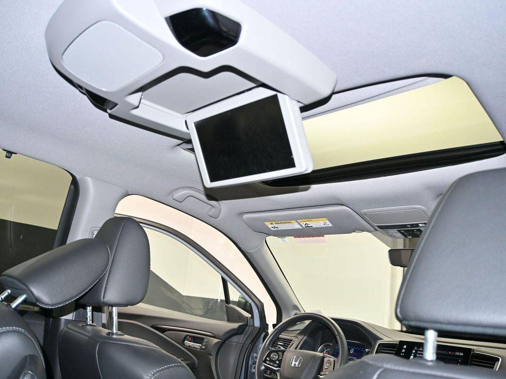used 2022 Honda Pilot car, priced at $32,880