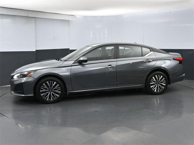 used 2023 Nissan Altima car, priced at $18,888