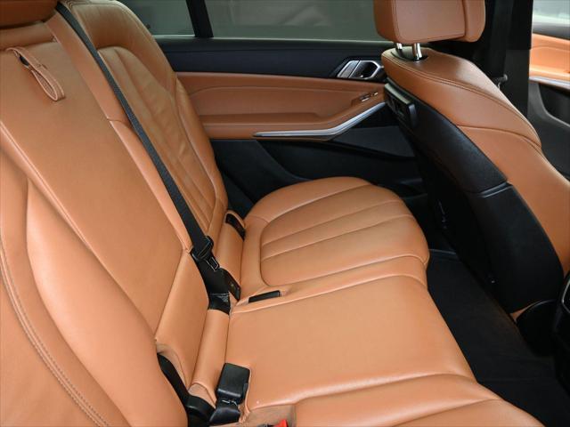used 2022 BMW X7 car, priced at $42,888