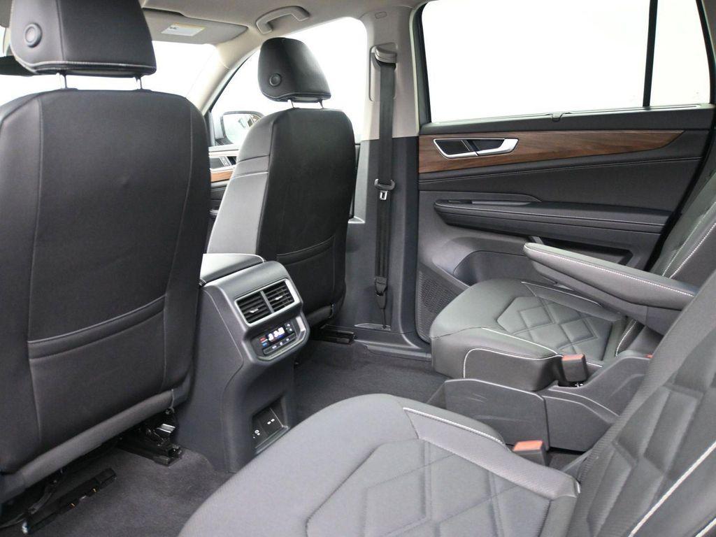 used 2025 Volkswagen Atlas car, priced at $41,388