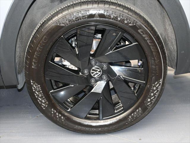 used 2024 Volkswagen Atlas car, priced at $35,988