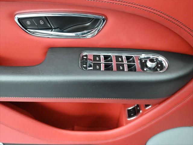 used 2021 Bentley Bentayga Hybrid car, priced at $129,988