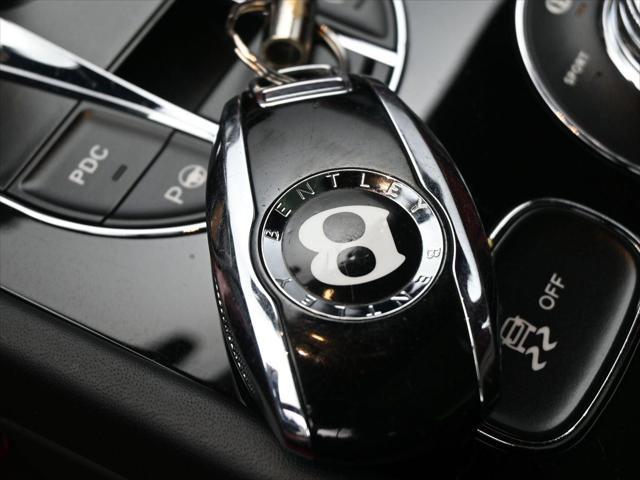 used 2021 Bentley Bentayga Hybrid car, priced at $129,988