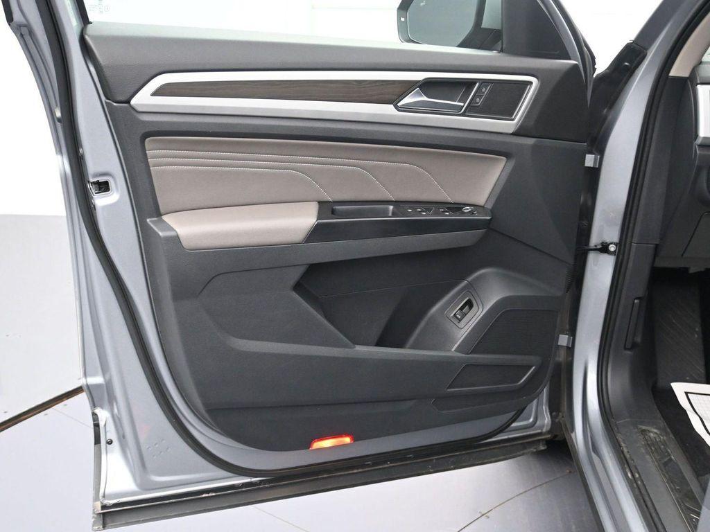 used 2021 Volkswagen Atlas car, priced at $25,488