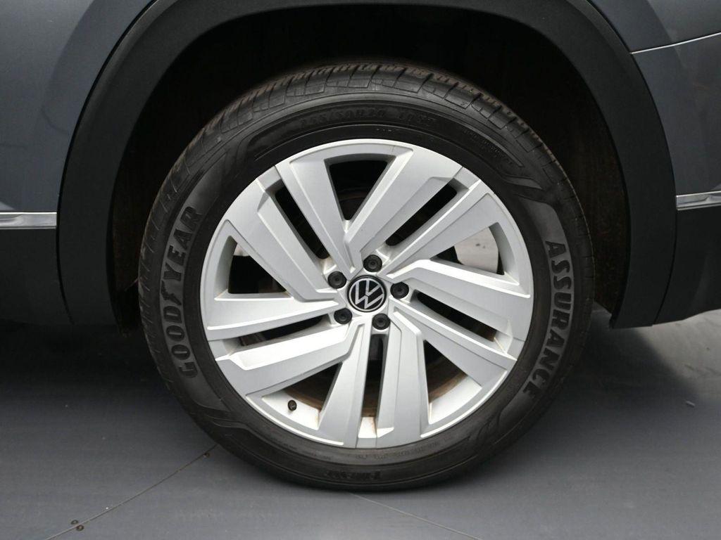 used 2021 Volkswagen Atlas car, priced at $27,995