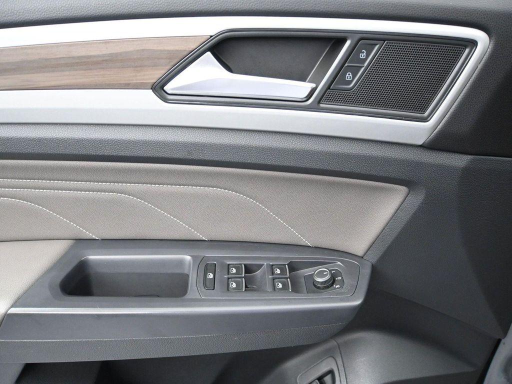 used 2021 Volkswagen Atlas car, priced at $27,995