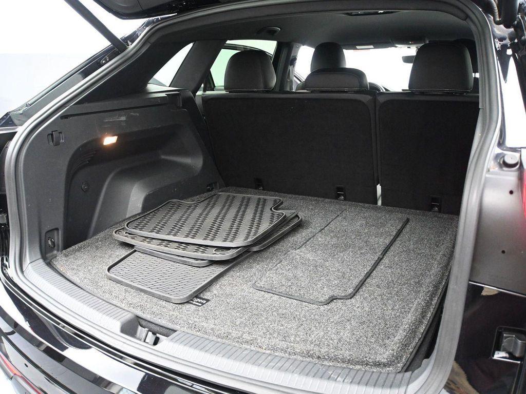 used 2021 Volkswagen Atlas Cross Sport car, priced at $25,899