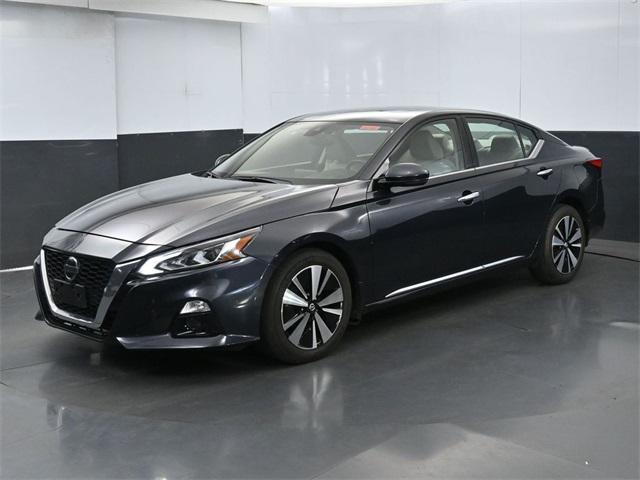 used 2019 Nissan Altima car, priced at $13,888