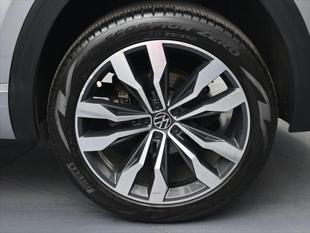 used 2021 Volkswagen Atlas Cross Sport car, priced at $28,488