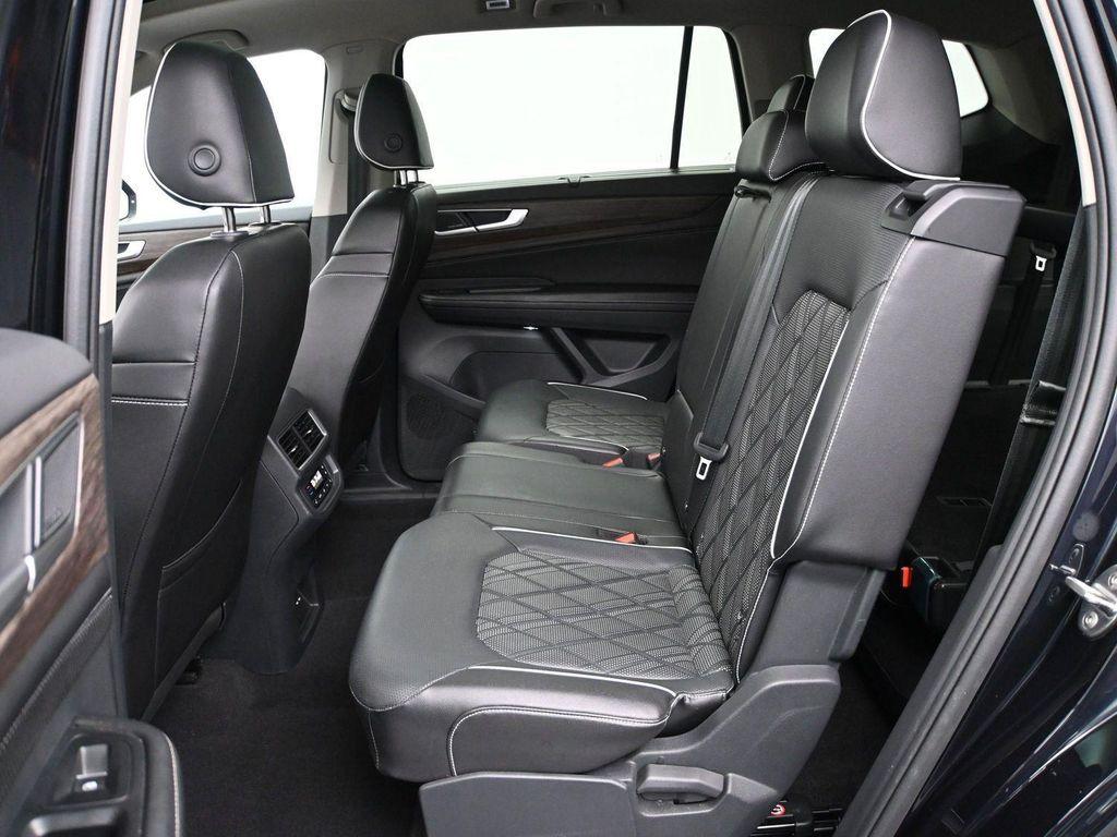 used 2024 Volkswagen Atlas car, priced at $42,995