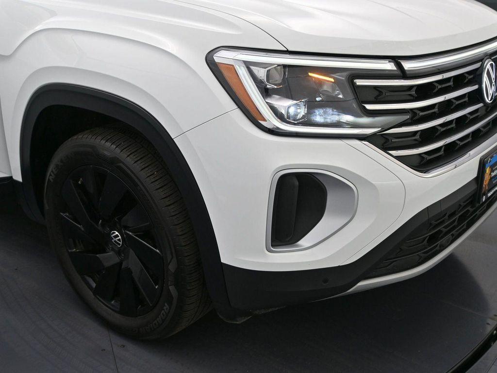 used 2024 Volkswagen Atlas car, priced at $34,880