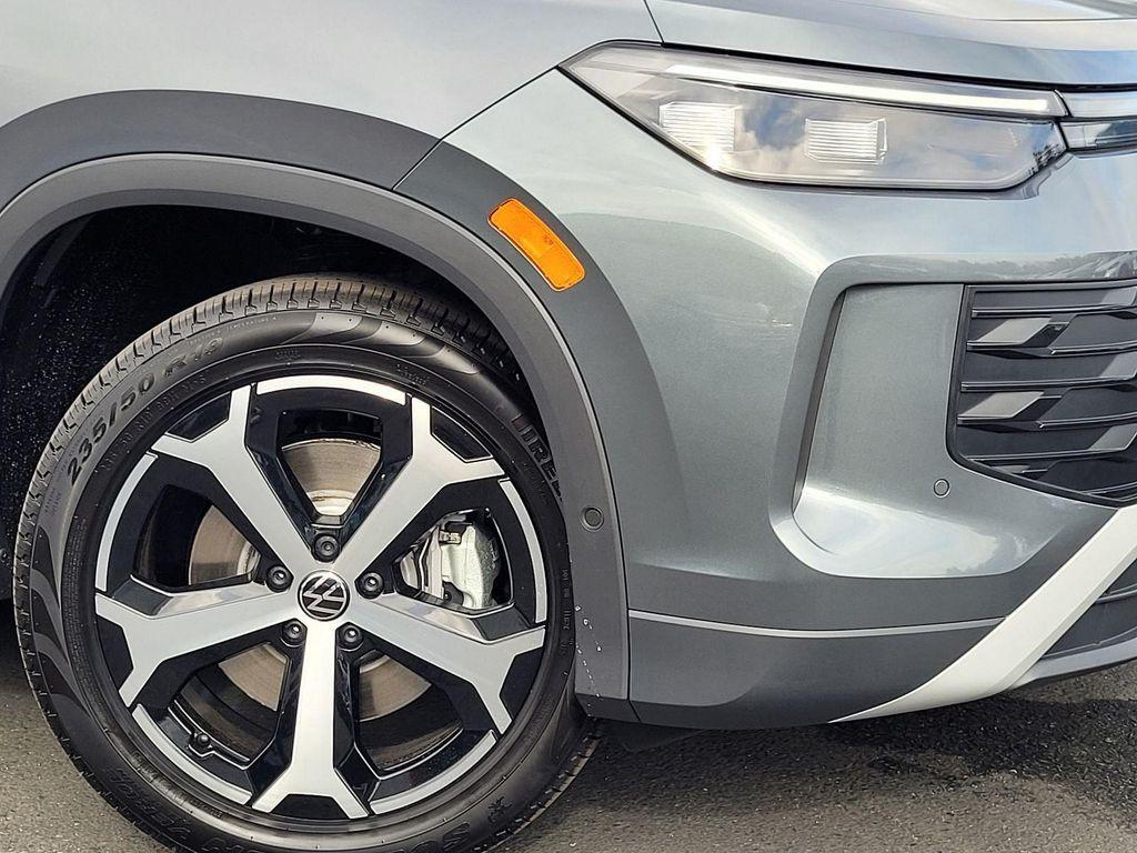 new 2026 Volkswagen Tiguan car, priced at $36,937