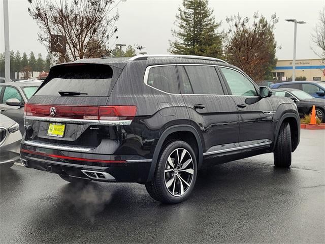 new 2025 Volkswagen Atlas car, priced at $56,014